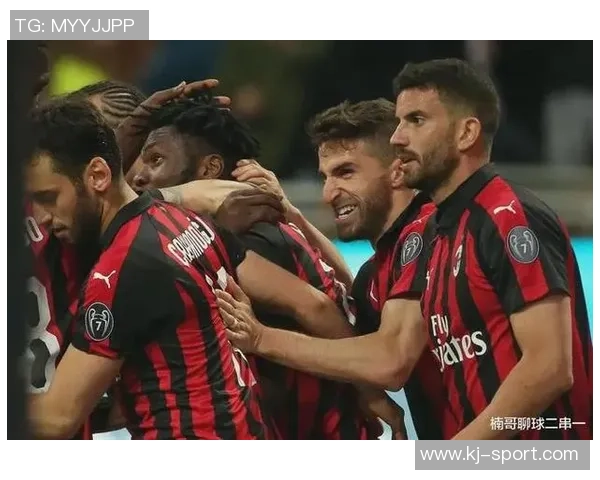 友谊赛精彩回顾：里昂与AC米兰激战四三红牌风波引发全场热议