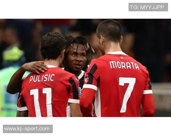 德甲：多特蒙德0-0AC米兰！横扫瞬间引爆全场争议判罚