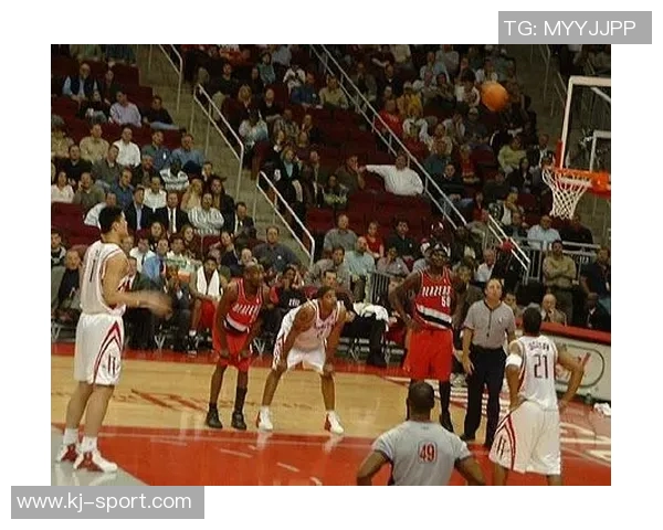 姚明与马布里的篮球情缘：从对手到朋友的传奇故事