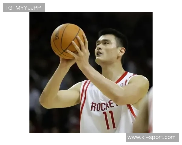 姚明与恐龙的身高对比探讨：从篮球场到史前世界的奇妙联想