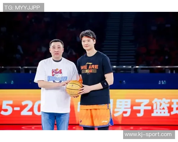 姚明携手HBA重塑篮球文化引领时尚与运动的完美结合