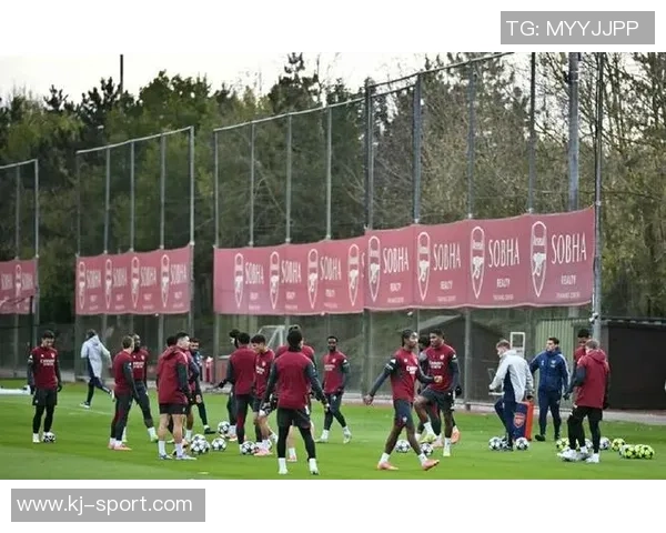 欧冠大战阿森纳狂胜拜仁五球大捷乌龙球成全场焦点