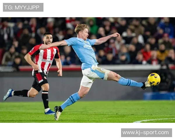 欧冠大战拜仁强势逆袭曼城帽子戏法点燃全场激情与转会传闻交织