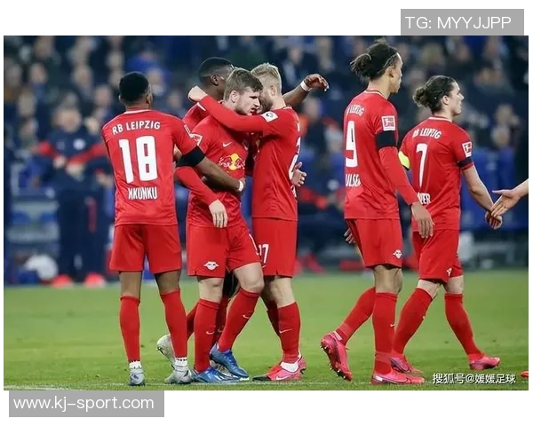 中超赛场风云再起莱比锡大胜多特蒙德红牌争议引发热议