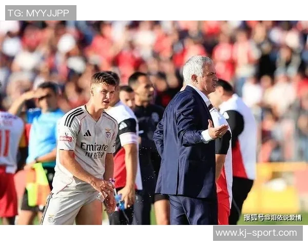 热刺大胜本菲卡五球狂潮补时进球点燃全场激情与转会传闻