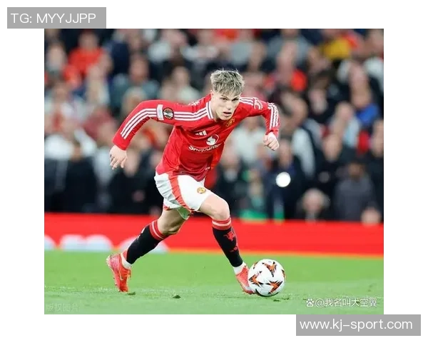 欧联杯精彩对决巴黎圣日耳曼逆转里昂绝杀瞬间引发全场狂欢 欧联杯精彩对决巴黎圣日耳曼逆转里昂绝杀瞬间引发全场狂欢