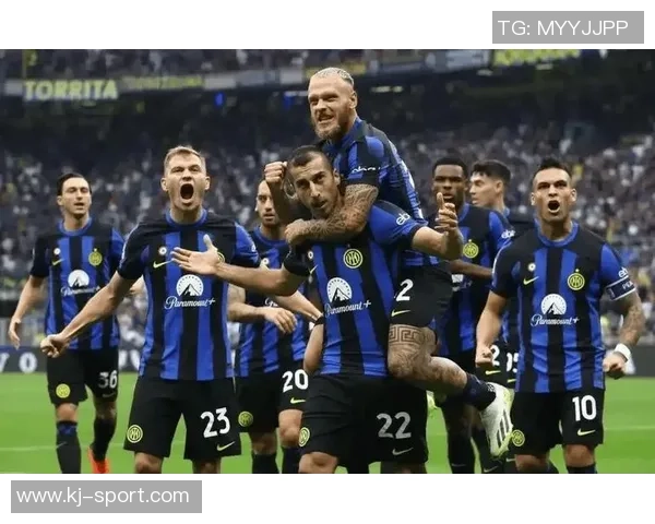 足总杯精彩对决:多特蒙德与那不勒斯激战成平局乌龙球成焦点 足总杯精彩对决:多特蒙德与那不勒斯激战成平局乌龙球成焦点