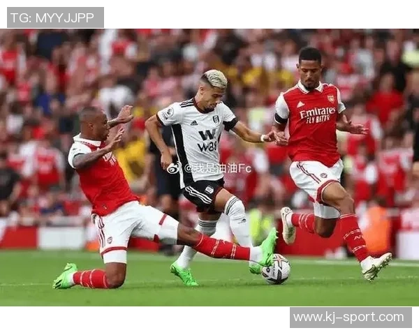 中超热刺与多特蒙德战平补时进球引发全场狂欢转会传闻再起 中超热刺与多特蒙德战平补时进球引发全场狂欢转会传闻再起