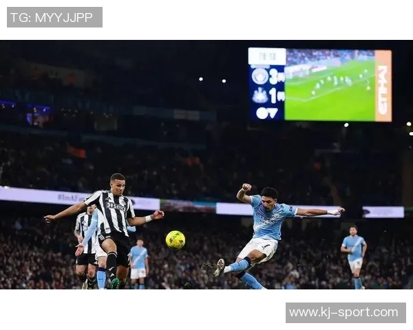 德甲激战曼城与尤文图斯平局红牌事件引发全场热议与战术分析