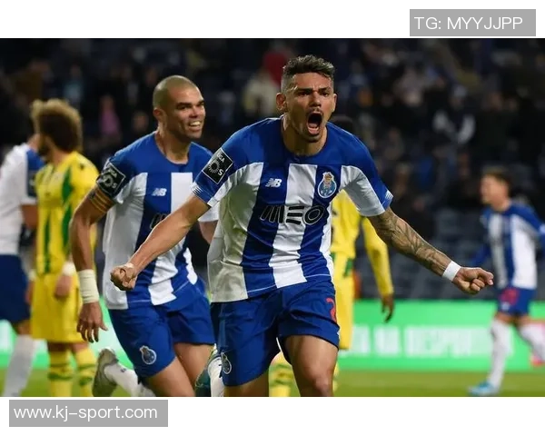 本菲卡逆转波尔图友谊赛精彩绝杀瞬间引发全场狂欢数据分析揭秘