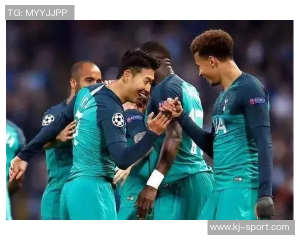 足总杯激战拜仁与热刺握手言和转会传闻引发全场热议 足总杯激战拜仁与热刺握手言和转会传闻引发全场热议